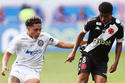 Vasco x Bahia onde assistir e escalações do jogo do Brasileirão