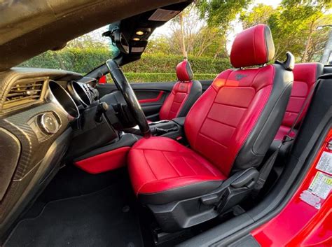 Rent a Ford Mustang Convertible in Dubai | luxury Car Rental