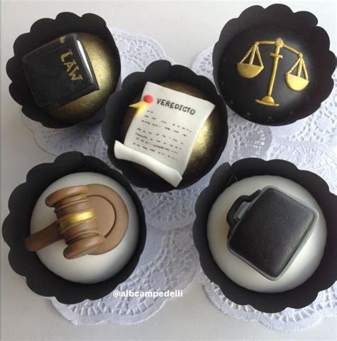 Formatura Direito Graduation Cakes Lawyer Cake Graduation Cupcakes