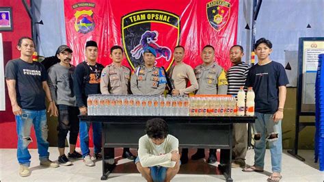 Rajia Miras Polres Bima Kota Sita Ratusan Botol Miras Dari Berbagai