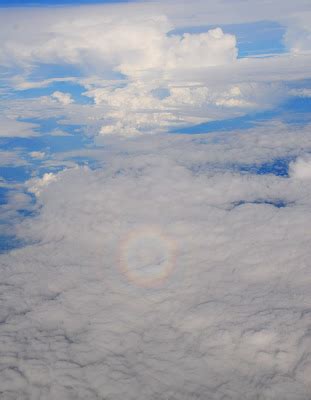 Robin Research: Full Circle Rainbow From Airplane