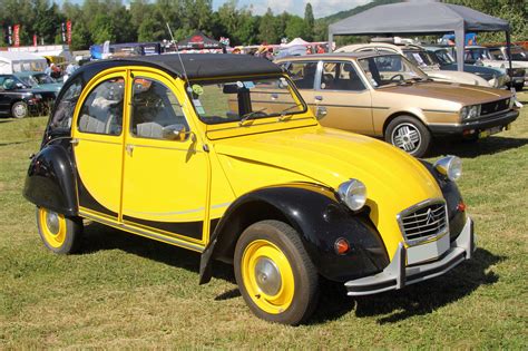 Description du véhicule Citroën 2cv Charleston Encyclopédie