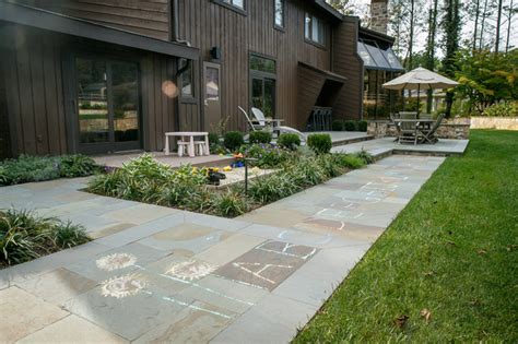 Contemporary Patios And Gardens For Modernist Home Contemporary Patio