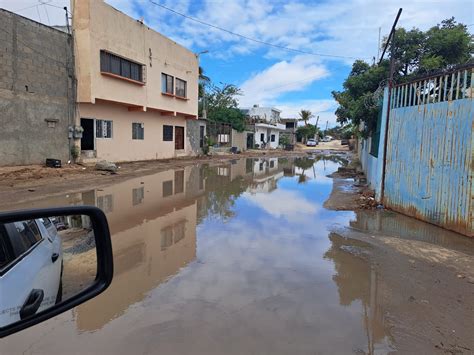 La Directora Municipal De Protección Civil Leticia Rivera Tras Los Efectos De La Baja Presión En