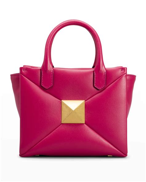 11 Trendy Hot Pink Handbags An Editor Loves Who What Wear