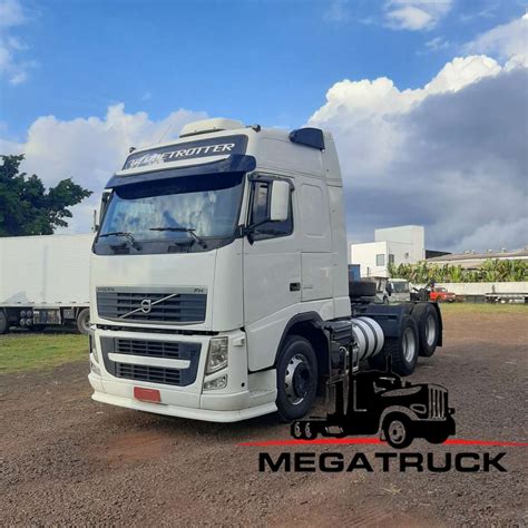 Caminhão VOLVO FH 440 Cavalo Mecânico ANO 2010 usado à venda