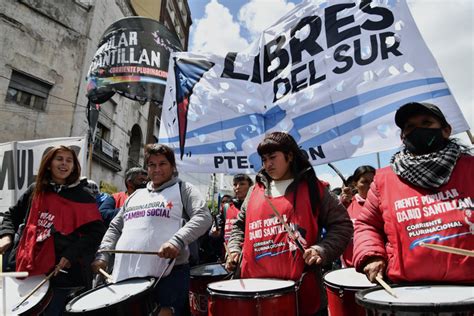 El Puente Pueyrredón Estuvo Cortado Por Una Marcha Piquetera A Dos