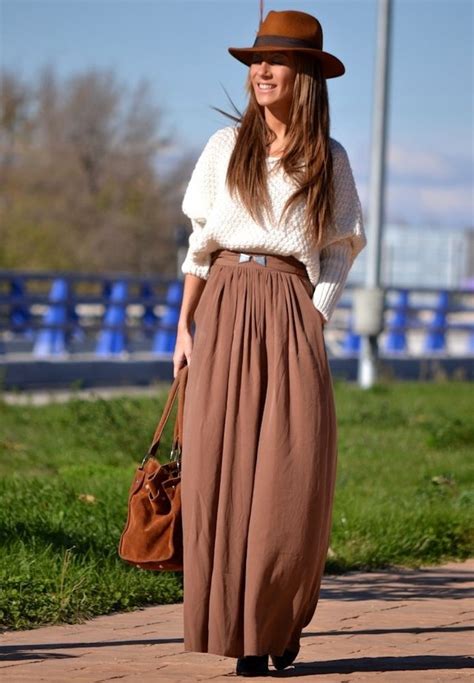 34 Fashionable Casual Combinations With Long Skirts For This Fall