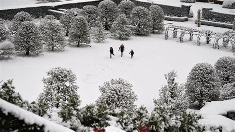 Powis Castle winter walk | Powys | Wales | National Trust