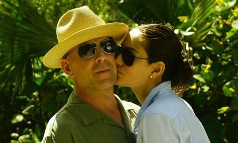 Emma Heming Willis Shares Shot As She Kisses Husband Bruce Willis I