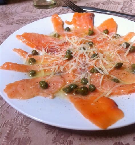 Carpaccio de Salmón con vinagreta de alcaparras En casa cocino yo