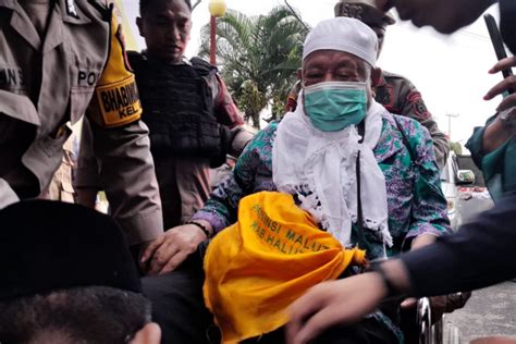 Pemprov Sambut Kepulangan Jamaah Haji Maluku Utara Di Ternate Antara News