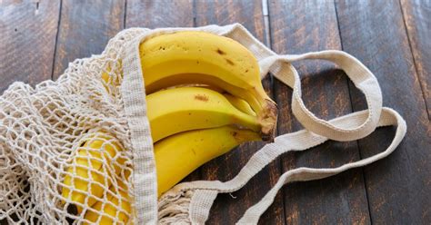 How To Keep Bananas Fresh Simple Storage Hack So They Never Over