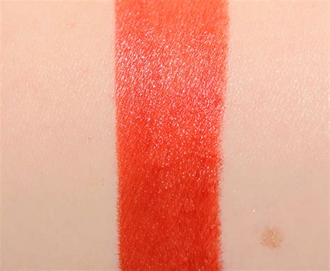 Ysl Fiery Red 83 And Nu Fatal 85 Rouge Pur Couture Lipsticks Reviews And Swatches