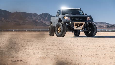 Nissan Built A 600 Hp Frontier 4x2 Desert Racer With A Turbo Titan V 8