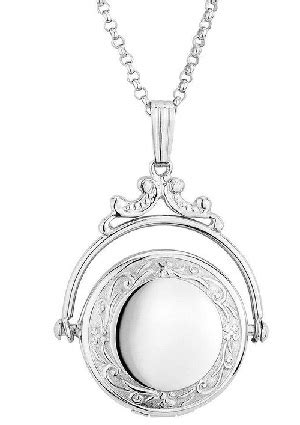 Top 9 Silver Lockets for Men and Women | Styles At Life