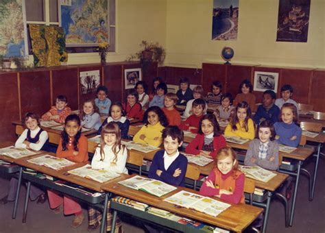 Photo De Classe Cm1 De 1973 Ecole Pierre Et Marie Curie Copains D