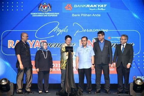 Inisiatif RAKYATpreneur Bank Rakyat UNIpreneur Bantu 1 833 Usahawan