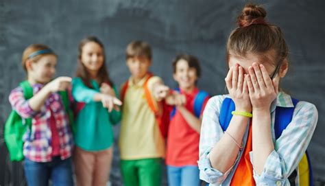 PrevenciÓn Del Bullying Actores Del Bullying La VÍctima Agresor Y