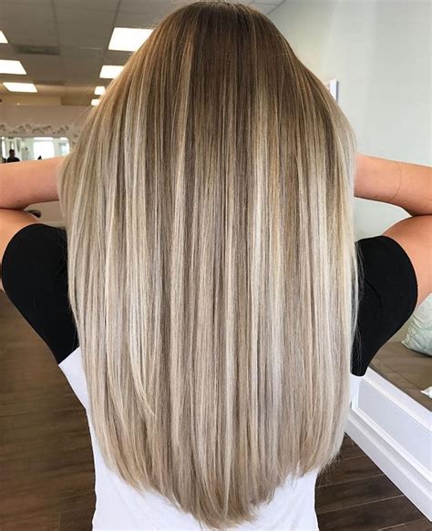 Pin By Kourtney Limeberger On Hair Long Hair Styles Balayage Hair