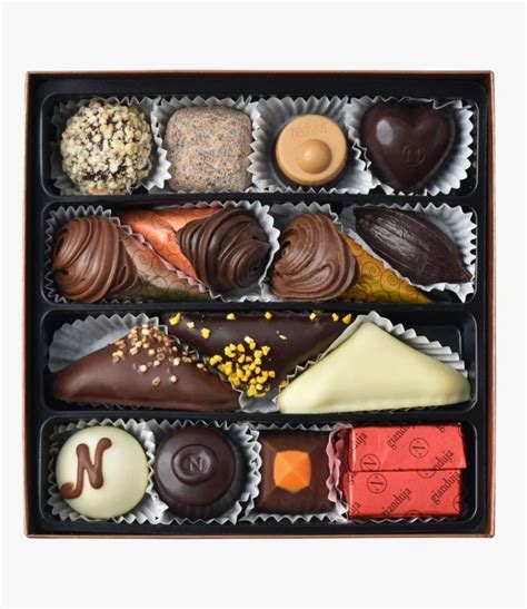 National Day Luxury Medium Gift Box By Neuhaus 15 Chocolates In Dubai