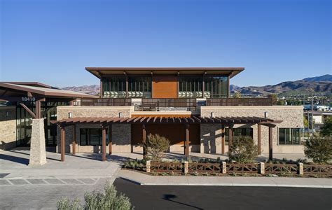 Canyon Country Community Center Icon West