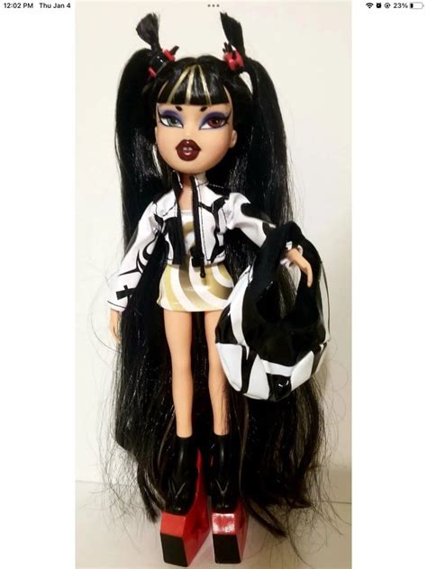 Bratz Mowalola Jade Preorder Hobbies Toys Toys Games On Carousell