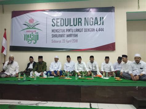 4 444 Shalawat Nariyah Laskar Santri Jenggolo Untuk Kemenangan Gusti