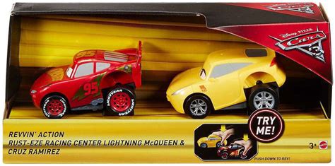 Disney Cars Revvin Action Rust Eze Racing Center Lightning McQueen