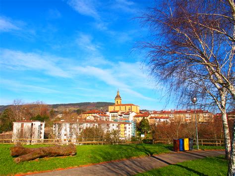 Usurbil Eguraldia Ederra Paseorako Oso Ona Zoragarria Eitb Eus