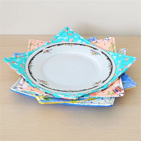 Reversible Dinner Plate Cozy Printable Sewing Pattern and Tutorial