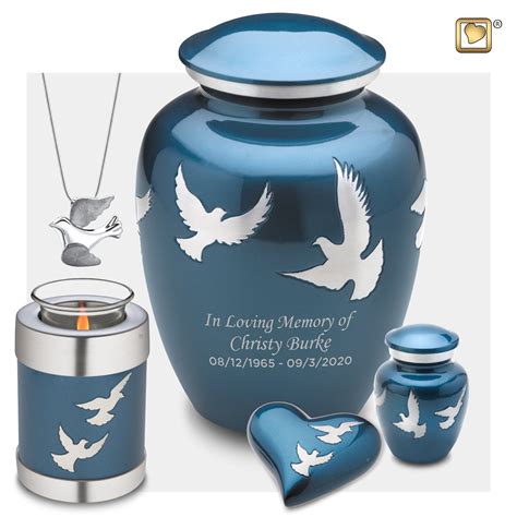 Keepsake Cremation Urns, Mini Urns - GetUrns