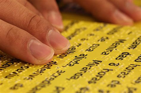 Galeria Diversidade da biblioteca Isaías Paim Livros em braille