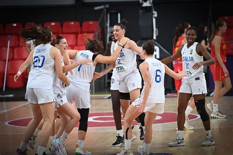 Basket Femminile Europei Under 20 L Italia Domina Con Montenegro E