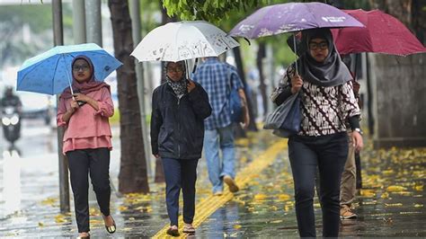 Awal Pekan Oktober Jaktim Dan Jaksel Akan Diguyur Hujan Pada Sore Hari