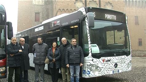 Trasporto Pubblico Nuovi Autobus Ibridi Con Telecamere A Bordo Video