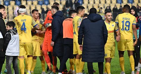 Playsport A Semnat El Este Noul Antrenor De La Petrolul Ploie Ti