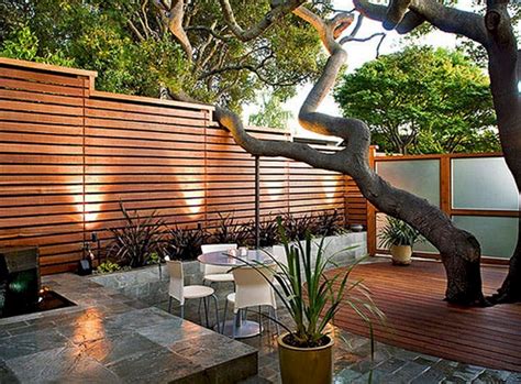 63 Inspiring DIY Front Yard Privacy Fence Remodel Ideas 8