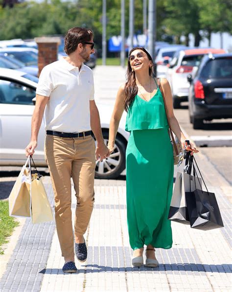 Chenoa Celebra Su Cumple Con Su Marido Miguel S Nchez Encinas Y Dos