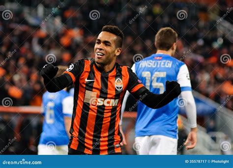 Jugador Alex Teixeira Del Fc Shakhtar Donetsk Fotograf A Editorial