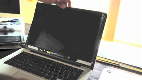 Laptop Screen Replacement How To Replace Laptop Screen Apple MacBook