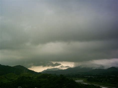 Velazco Blog Nimbostratus Clouds