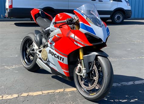 2019 Ducati Panigale V4 S Corse – Iconic Motorbike Auctions