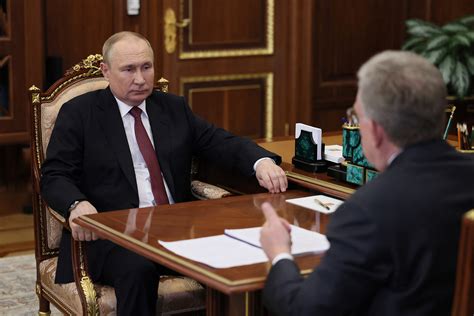 Vladimir Putin Seen Gripping Table Again Amid Illness Rumors