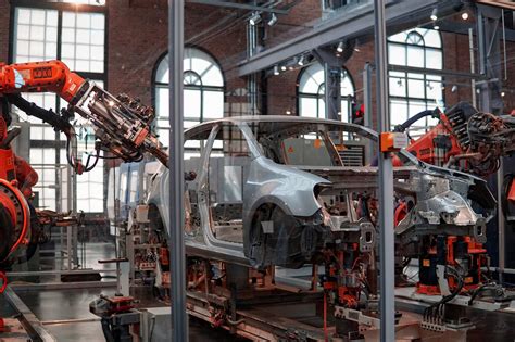 SVMs in Practice: Applications and Use Cases for Machine Learning’s ...