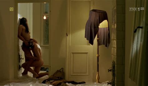 Nude video celebs Grażyna Wolszczak nude Gry Uliczne 1996