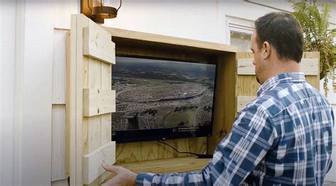 DIY Outdoor TV Cabinet Plans – Build Outdoor TV Cabinet | YellaWood