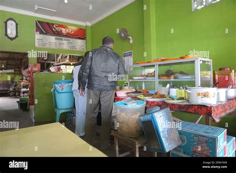 Warung Is Indonesian Traditional Restaurant Stock Photo Alamy