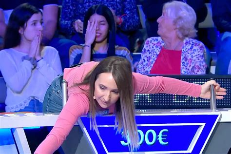 Una Concursante De La Ruleta De La Suerte Gana 2 000 Euros En Menos