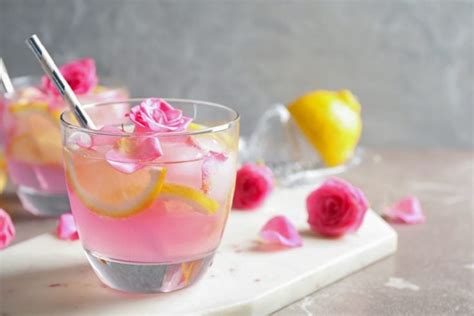 12 Best Rose Water Cocktails to Try
